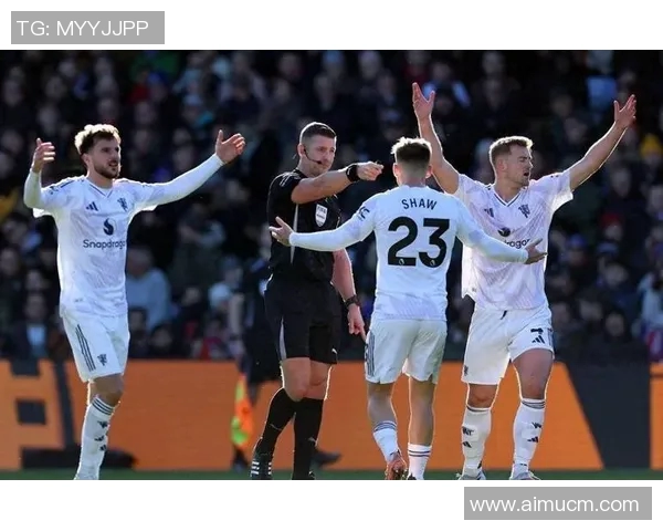 芒特全场助攻如贝克汉姆曼联逆转水晶宫展现强大实力