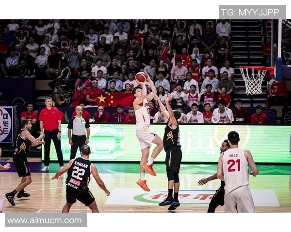 中国男篮迎战黎巴嫩队全力争胜力争晋级亚洲杯淘汰赛